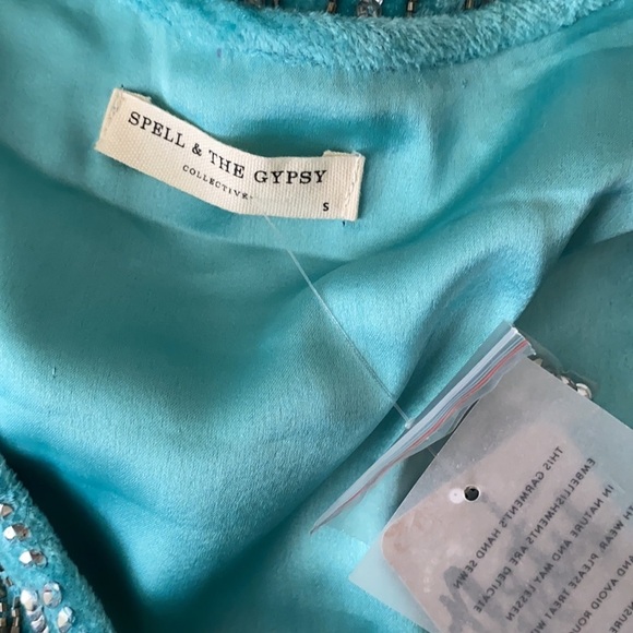 Spell - Picture 10 of 12